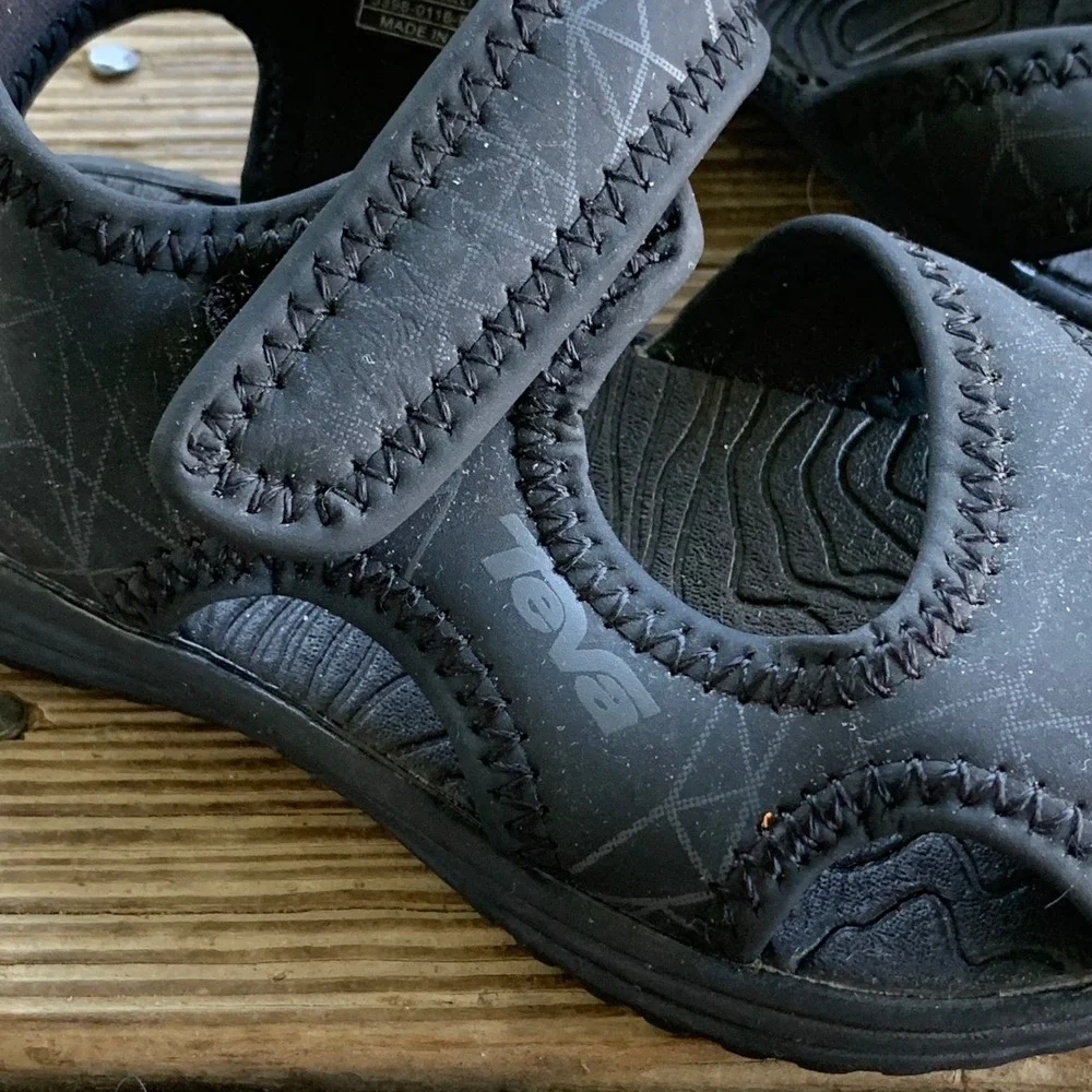 Teva Tidepool CT Water Sandals Baby Toddler Size 5 Black Geometric Closed Toe